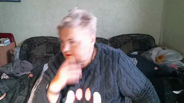 Snapshot of Lana555 chatting on 12.17.25 Lana555 online show from 12.17.25