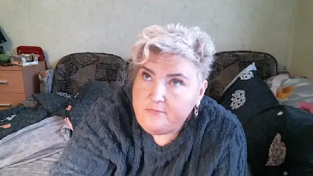 Snapshot of Lana555 chatting on 12.22.25 Lana555 online show from 12.22.25