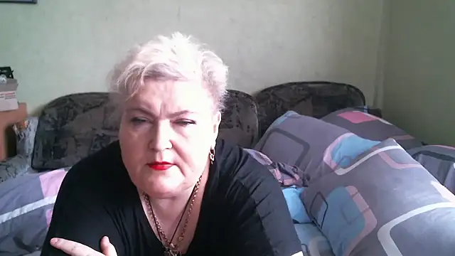 Snapshot of Lana555 chatting on 05.10.26 Lana555 online show from 05.10.26