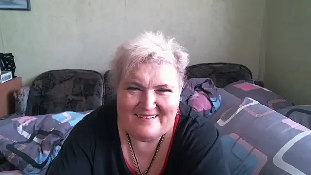 Snapshot of Lana555 chatting on 05.13.26 Lana555 online show from 05.13.26
