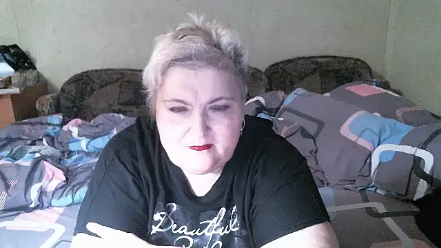 Snapshot of Lana555 chatting on 05.17.26 Lana555 online show from 05.17.26