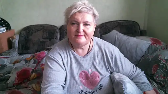 Snapshot of Lana555 chatting on 05.31.26 Lana555 online show from 05.31.26