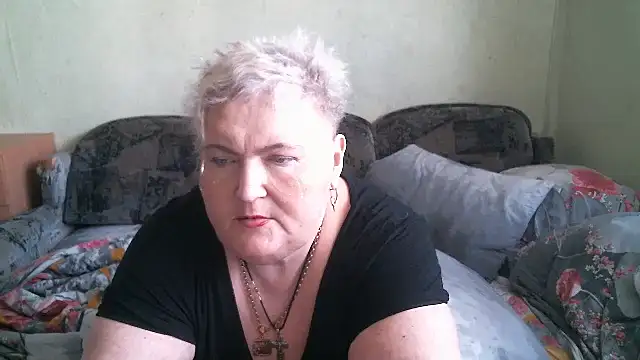 Snapshot of Lana555 chatting on 06.10.26 Lana555 online show from 06.10.26