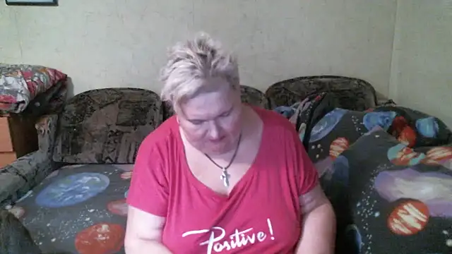 Snapshot of Lana555 chatting on 06.12.26 Lana555 online show from 06.12.26
