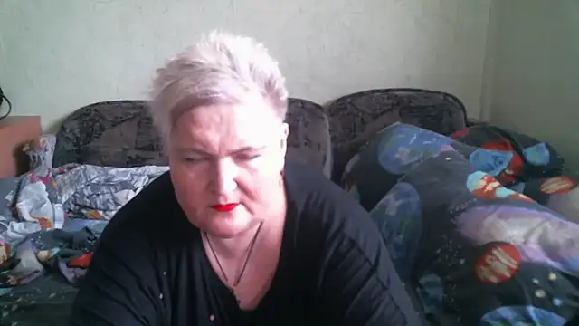 Snapshot of Lana555 chatting on 06.17.26 Lana555 online show from 06.17.26