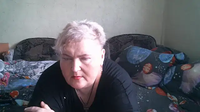 Snapshot of Lana555 chatting on 06.18.26 Lana555 online show from 06.18.26