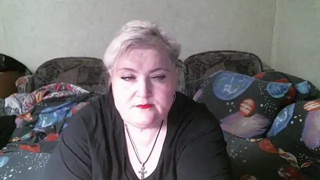 Snapshot of Lana555 chatting on 06.19.26 Lana555 online show from 06.19.26