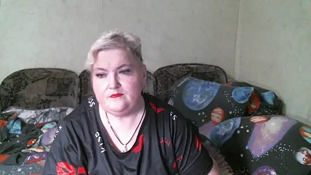 Snapshot of Lana555 chatting on 06.23.26 Lana555 online show from 06.23.26