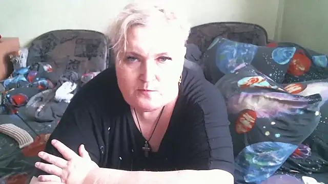Snapshot of Lana555 chatting on 07.15.26 Lana555 online show from 07.15.26