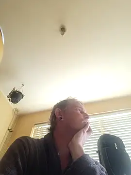 piercingpik online show from 05.11.26
