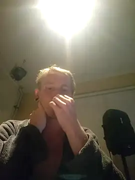 piercingpik online show from 05.12.26