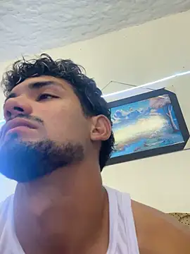 Snapshot of cristian-gp chatting on 12.14.25 cristian-gp online show from 12.14.25