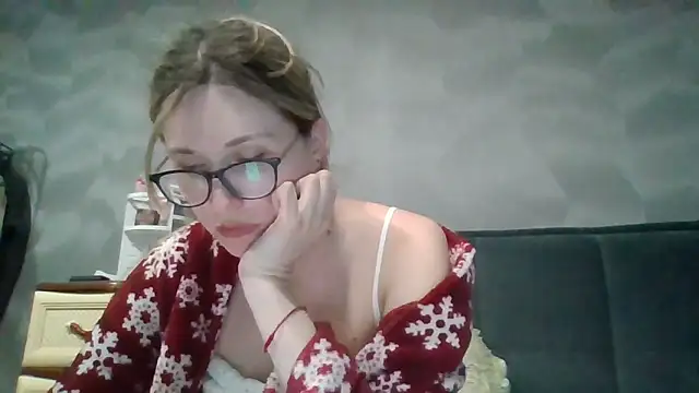 Snapshot of Jugira chatting on 03.17.26 Jugira online show from 03.17.26