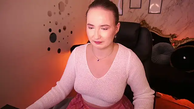 SofieBloom online show from 06.19.26