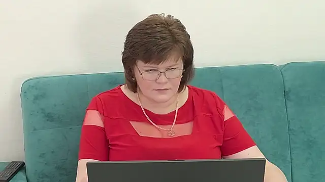 Sandra Sunrise online show from 10.13.25