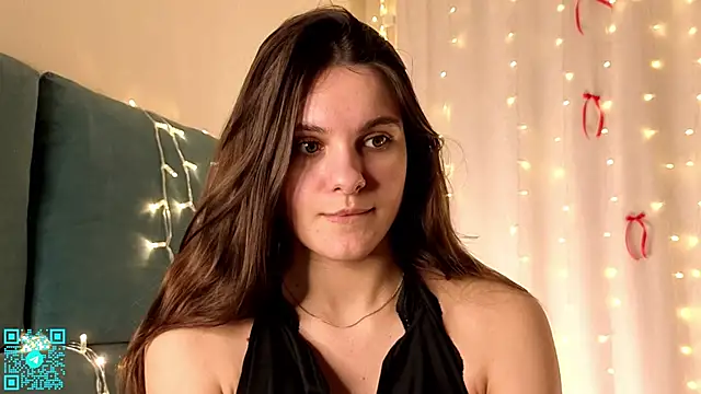 Snapshot of chloemilka chatting on 01.18.26 chloemilka online show from 01.18.26