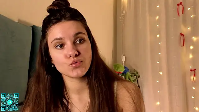 chloemilka online show from 02.15.26