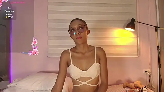 biancaa 18 online show from 11.13.25