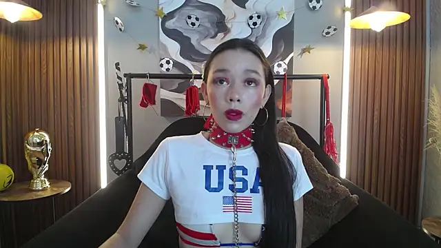 Snapshot of Doll4anall chatting on 06.12.26 Doll4anall online show from 06.12.26
