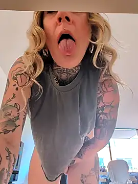 sarahpearlx online show from 06.25.26