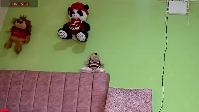 hot Dariana pantyhose online show from 10.18.25