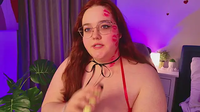 Snapshot of Neko_Moor chatting on 02.14.26 Neko Moor online show from 02.14.26