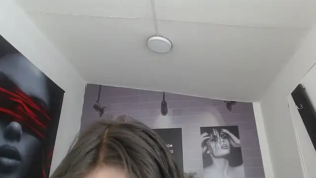 aleesha cameron02 online show from 11.06.25