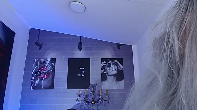 aleesha cameron02 online show from 12.14.25