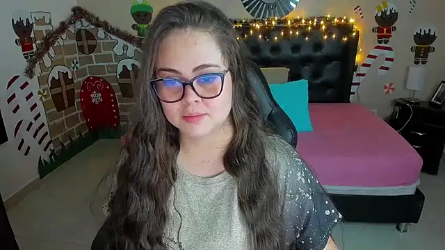 LolaVillalobos online show from 12.05.25