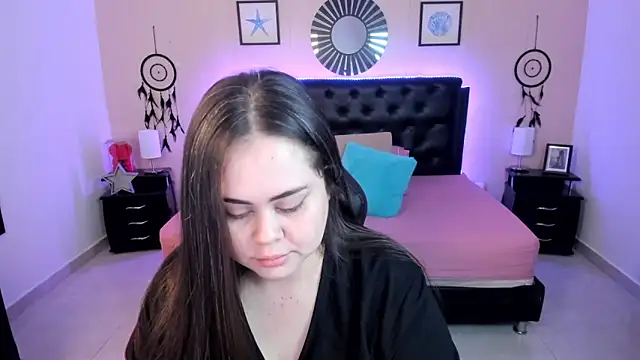 LolaVillalobos online show from 03.16.26