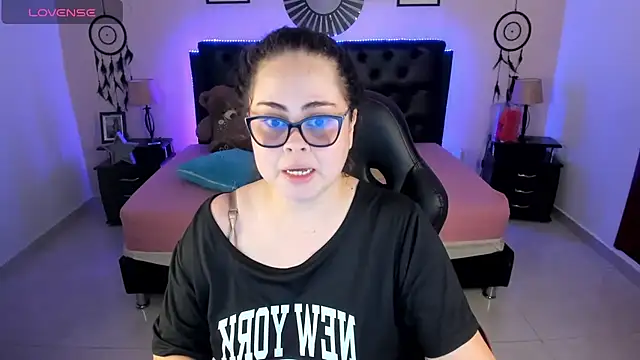 LolaVillalobos online show from 06.29.26