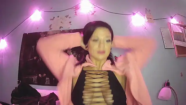 Snapshot of ovmilf chatting on 12.03.25 ovmilf online show from 12.03.25