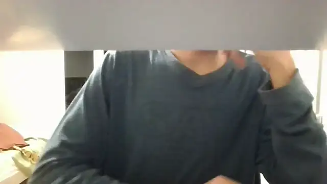 Snapshot of Alexpereezzz chatting on 12.18.25 Alexpereezzz online show from 12.18.25