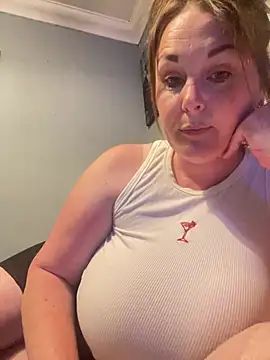 laceygreen online show from 07.25.26