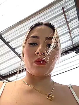 Natasanz online show from 05.06.26