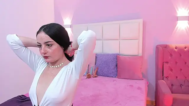 Ashley petit online show from 10.05.25