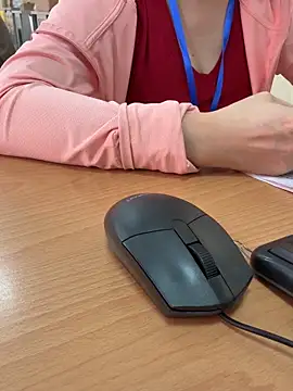 Snapshot of PhuongNhi21 chatting on 09.16.25 PhuongNhi21 online show from 09.16.25