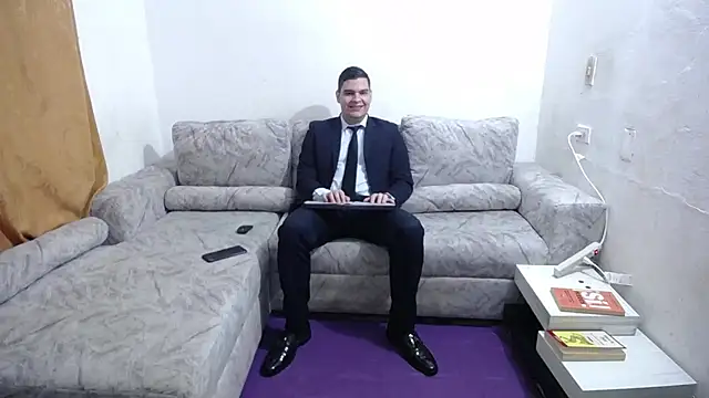 Snapshot of Victor_Maitland chatting on 05.15.26 Victor Maitland online show from 05.15.26