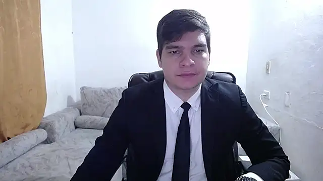 Snapshot of Victor_Maitland chatting on 07.20.26 Victor Maitland online show from 07.20.26