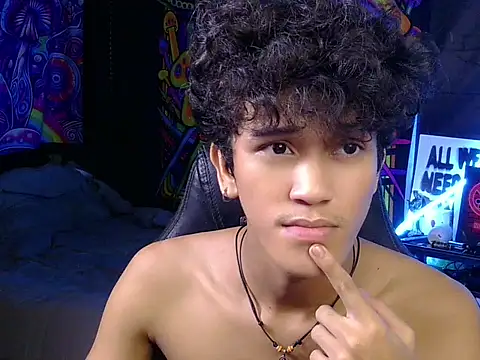 Snapshot of kenbigcockxx chatting on 07.07.26 kenbigcockxx online show from 07.07.26