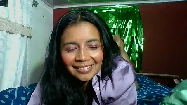 DianaOchoa  online show from 10.17.25