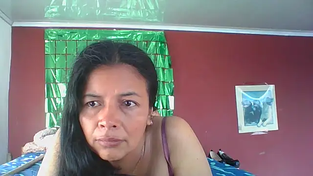 DianaOchoa  online show from 10.18.25