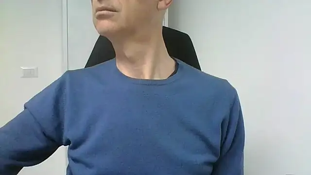 Snapshot of Sensor2000 chatting on 03.05.26 Sensor2000 online show from 03.05.26