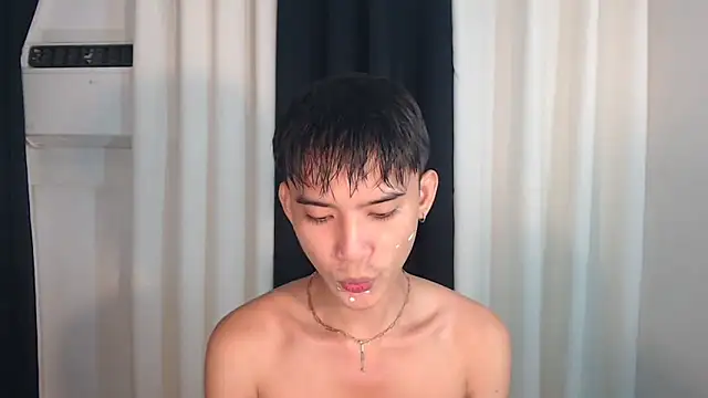 Snapshot of asian_dai chatting on 11.16.25 asian dai online show from 11.16.25