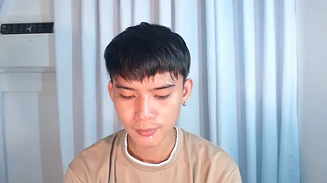 Snapshot of asian_dai chatting on 11.28.25 asian dai online show from 11.28.25