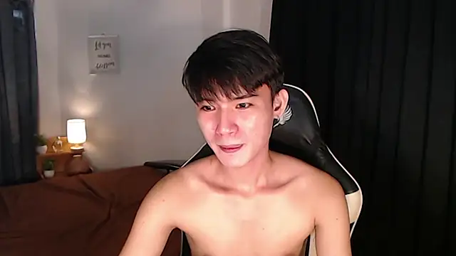 Snapshot of asian_dai chatting on 07.29.26 asian dai online show from 07.29.26