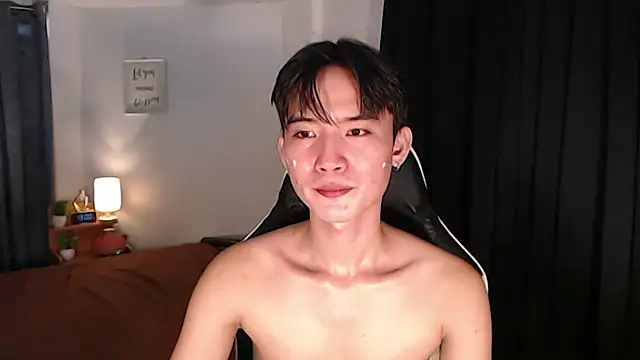 Snapshot of asian_dai chatting on 08.02.26 asian dai online show from 08.02.26