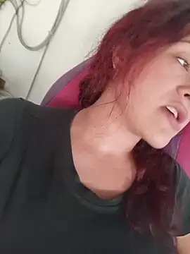 Snapshot of candy__fox_ chatting on 10.20.25 candy fox online show from 10.20.25