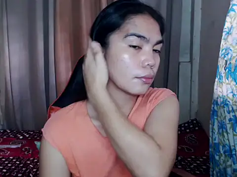 Snapshot of Simple_Martina chatting on 09.22.25 Simple Martina online show from 09.22.25