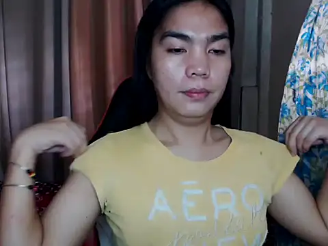 Snapshot of Simple_Martina chatting on 09.26.25 Simple Martina online show from 09.26.25